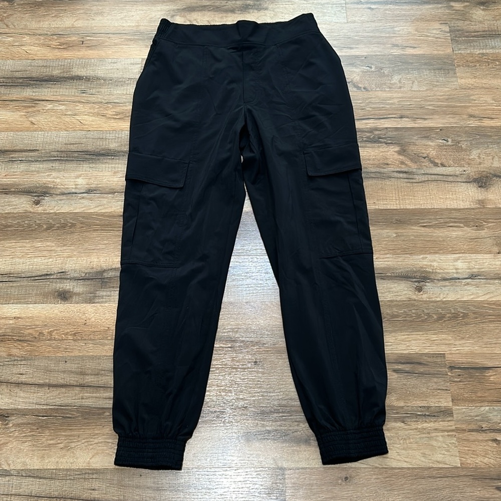 ATHLETA WOMENS CHELSEA UTILITY JOGGER CARGO BLACK Sz 4